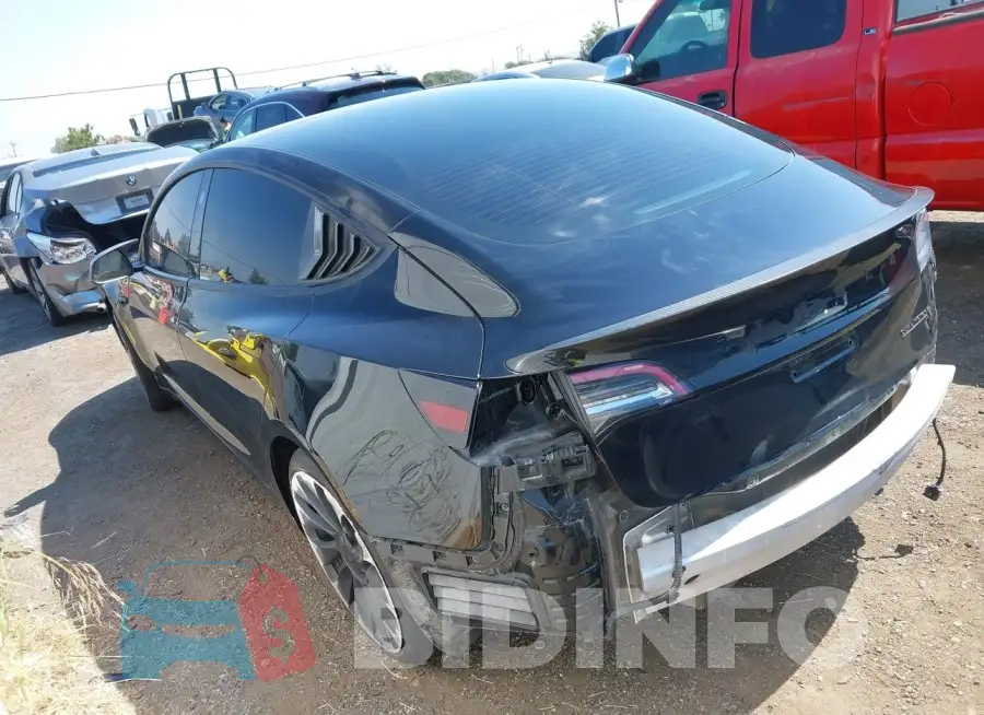 5YJ3E1EC5NF130324 Photo# 3
