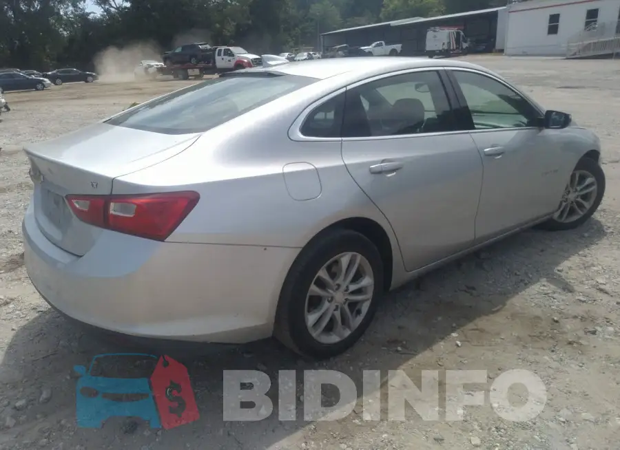 1G1ZD5ST5JF105298 Photo# 4