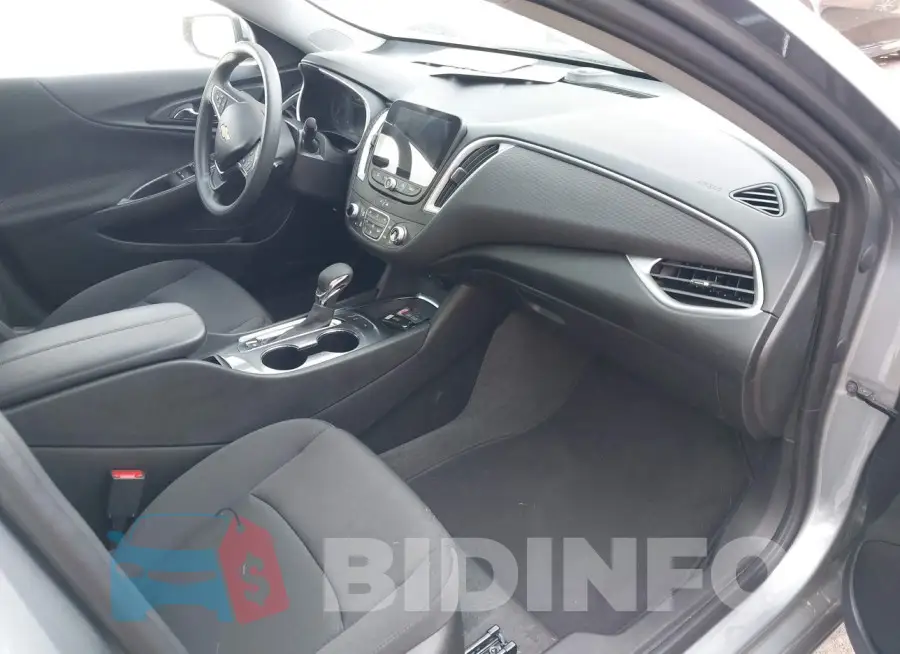 1G1ZD5ST5RF165819 Photo# 5