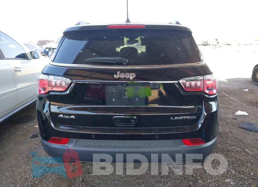 3C4NJDCB5JT246344 Photo# 16