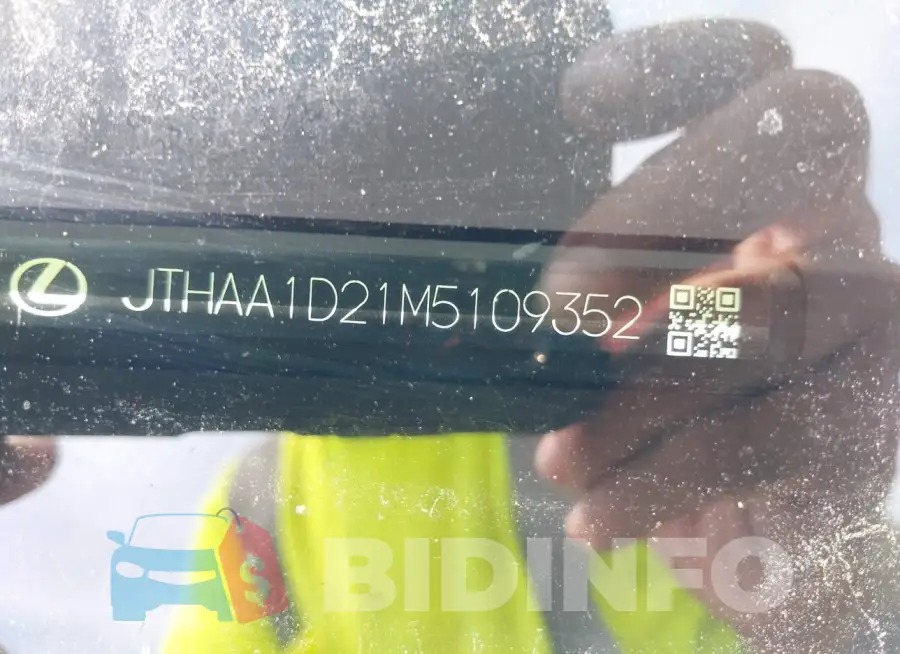 JTHAA1D21M5109352 Photo# 9