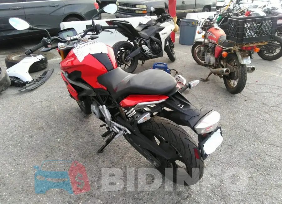 WB30G1104LRA00736 Photo# 3 WB30G1104LRA00736 Photo# 3