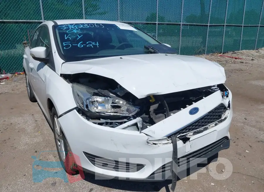 1FADP3F21GL247498 Photo# 6