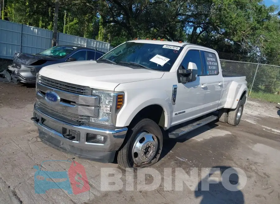 1FT8W3DT1KEC74708 Photo# 2