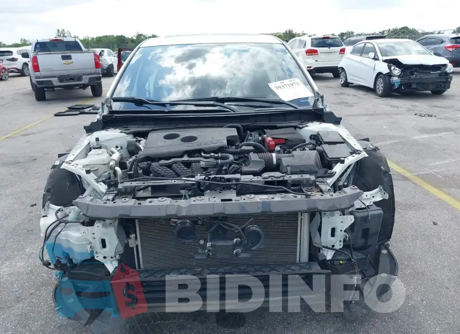 1N4BL4CV1KC142475 Photo# 6