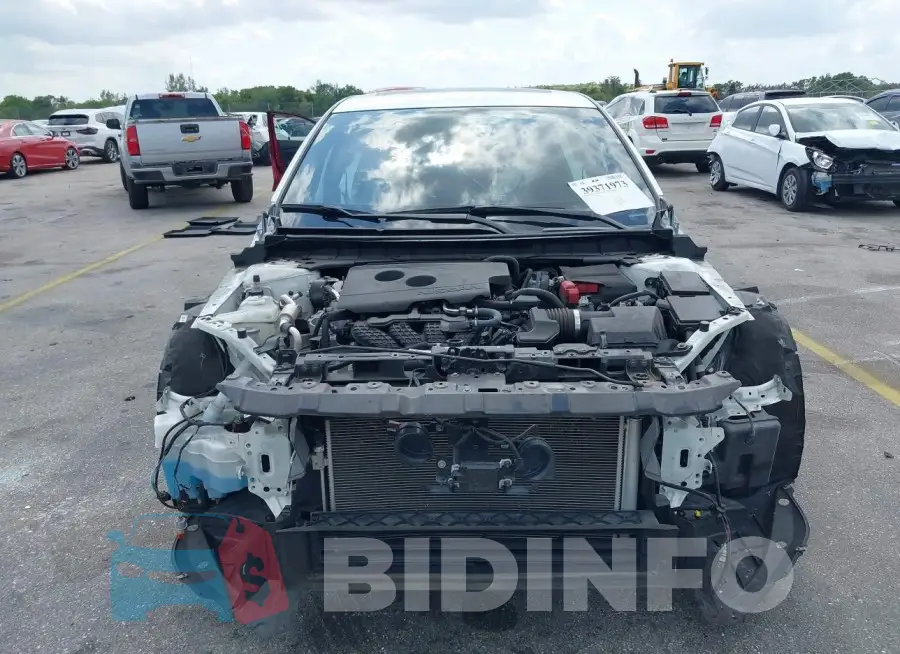 1N4BL4CV1KC142475 Photo# 11