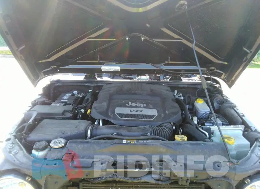 1C4BJWDG3JL836384 Photo# 10