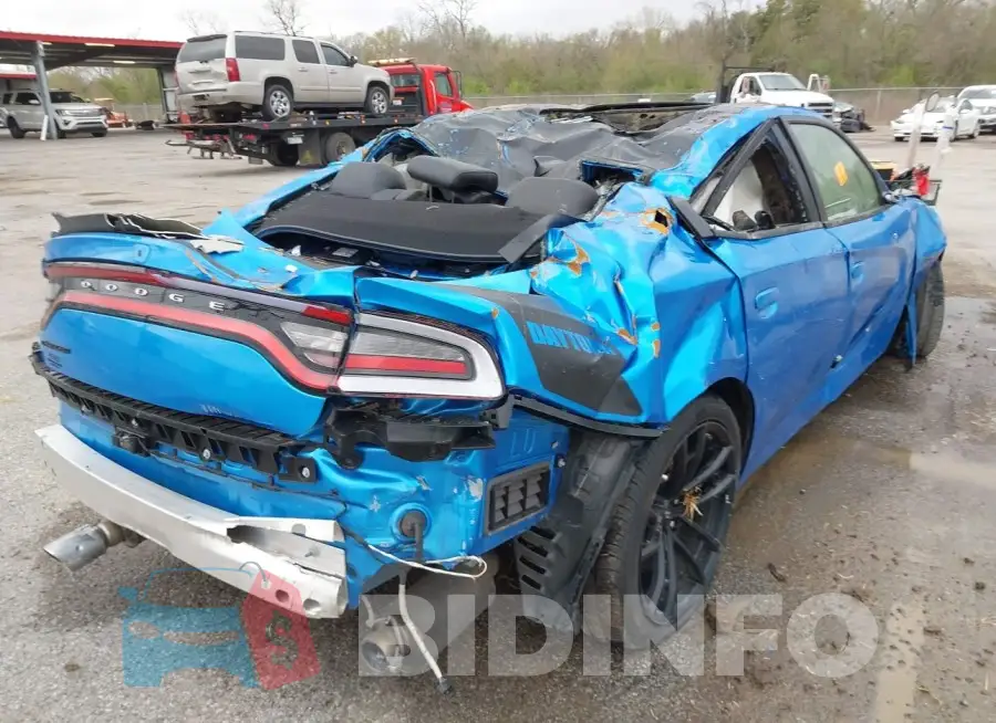 2C3CDXGJ7PH608293 Photo# 4