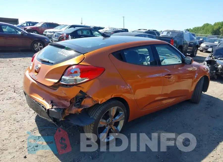KMHTC6AD7FU240149 Photo# 4