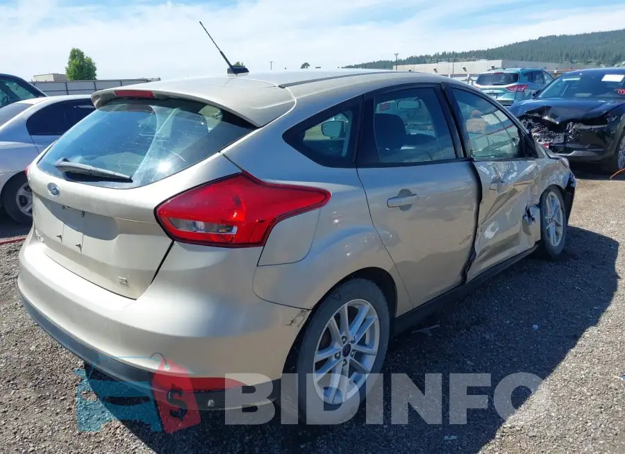 1FADP3K27JL217855 Photo# 4
