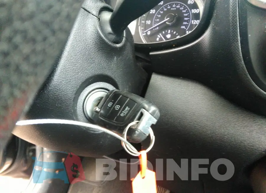 KMHRB8A35LU034176 Photo# 11