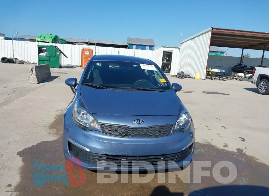 KNADM4A34G6663243 Photo# 12