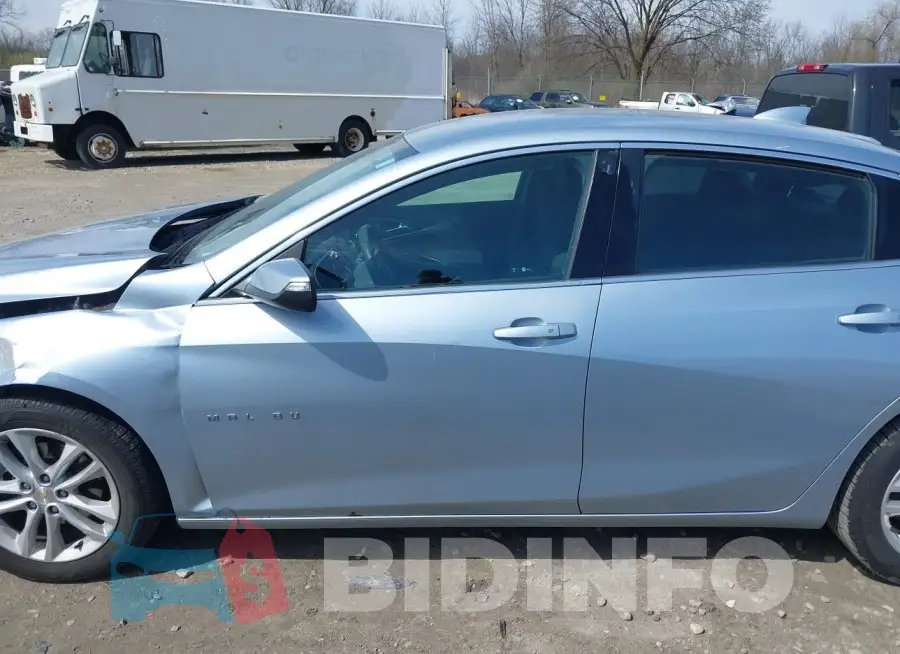 1G1ZD5ST8JF201166 Photo# 14