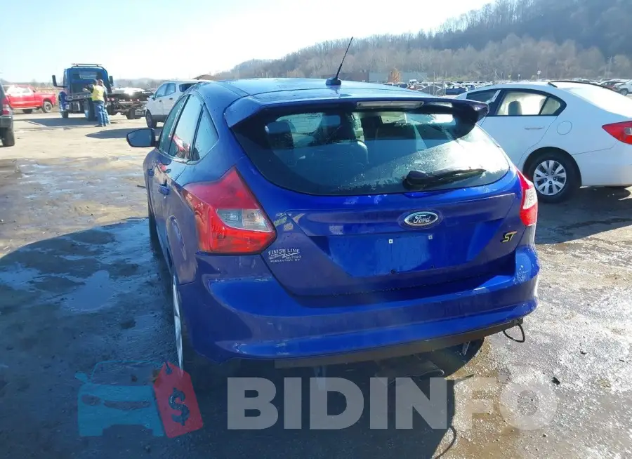 1FADP3L92EL143343 Photo# 17