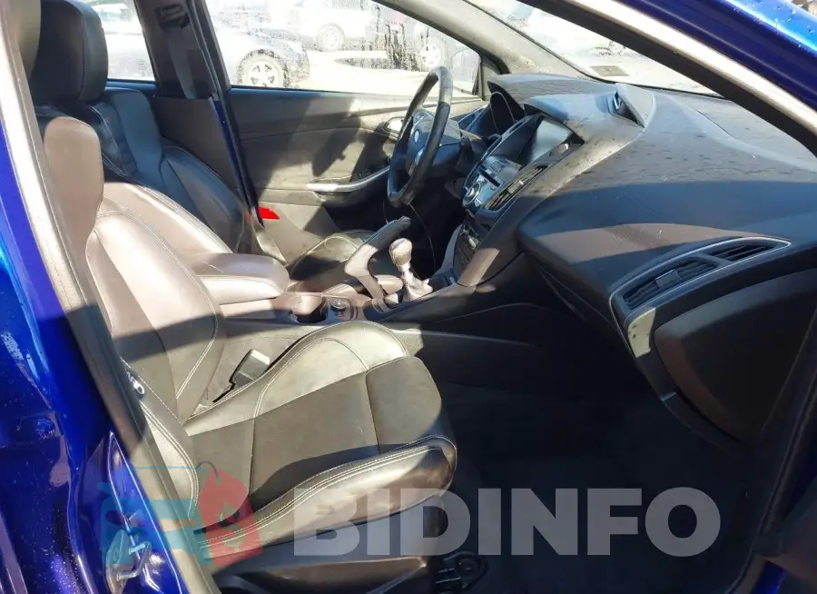1FADP3L92EL143343 Photo# 5