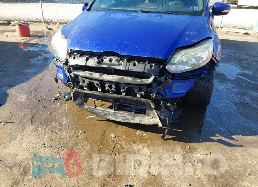 1FADP3L92EL143343 Photo# 6