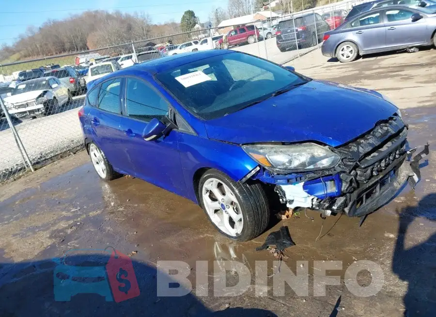 1FADP3L92EL143343 Photo# 1