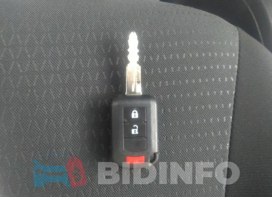 ML32FUFJ5NHF06078 Photo# 11