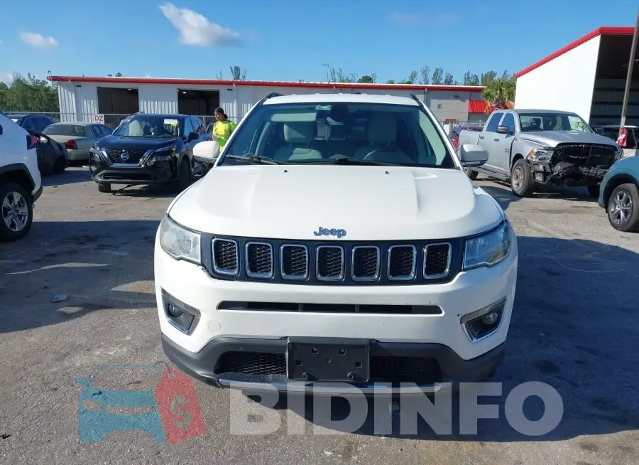 3C4NJDCB4LT153429 Photo# 12