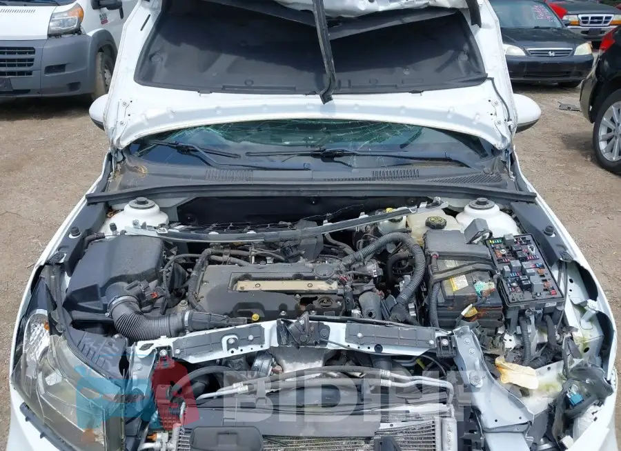 1G1PC5SB7F7111817 Photo# 10