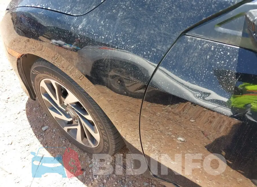 19XFC2F70GE055129 Photo# 6