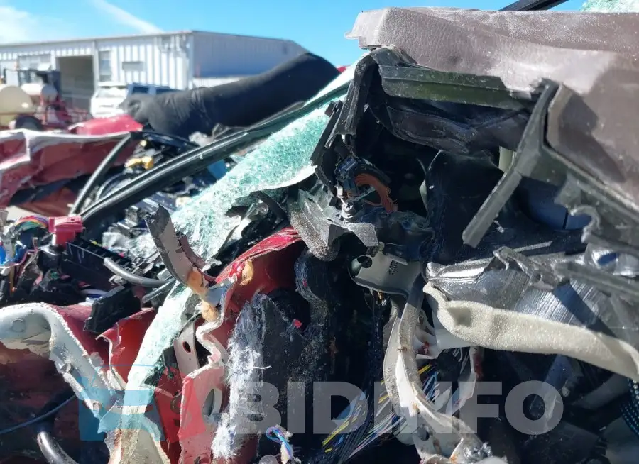 5N1BT3BA5PC776152 Photo# 7