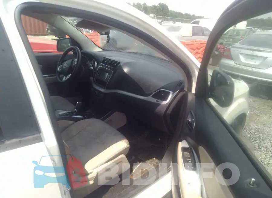 3C4PDCAB6HT524482 Photo# 5