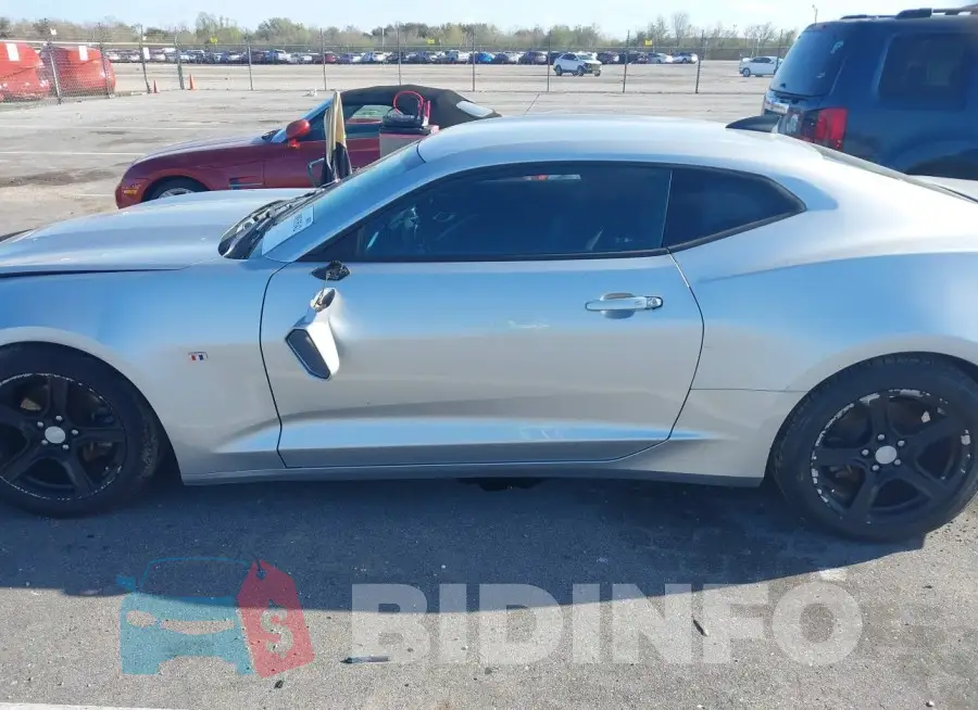 1G1FB1RX8H0175322 Photo# 14