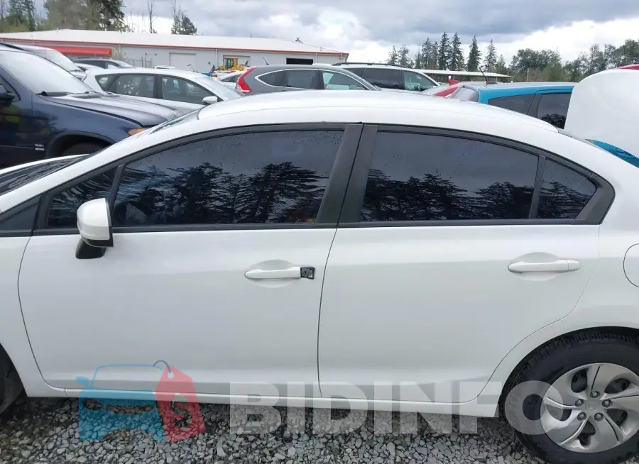 19XFB2F58FE282603 Photo# 15