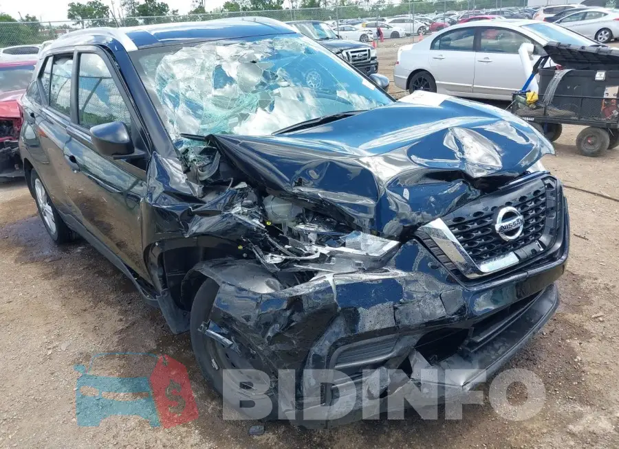 3N1CP5CU3KL566182 Photo# 6