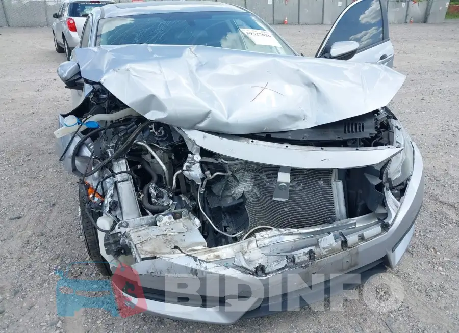 19XFC2F70GE236098 Photo# 6