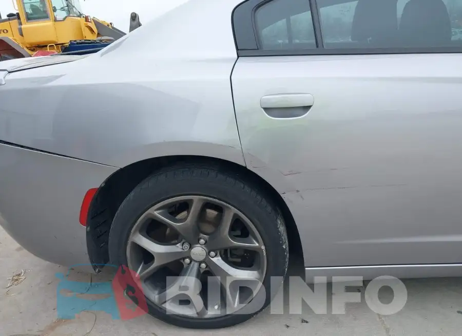 2C3CDXHG4FH738114 Photo# 6
