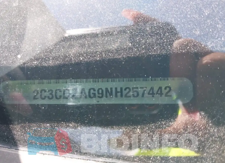2C3CDZAG9NH257442 Photo# 9