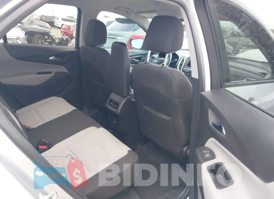 3GNAXHEV3KL163161 Photo# 8