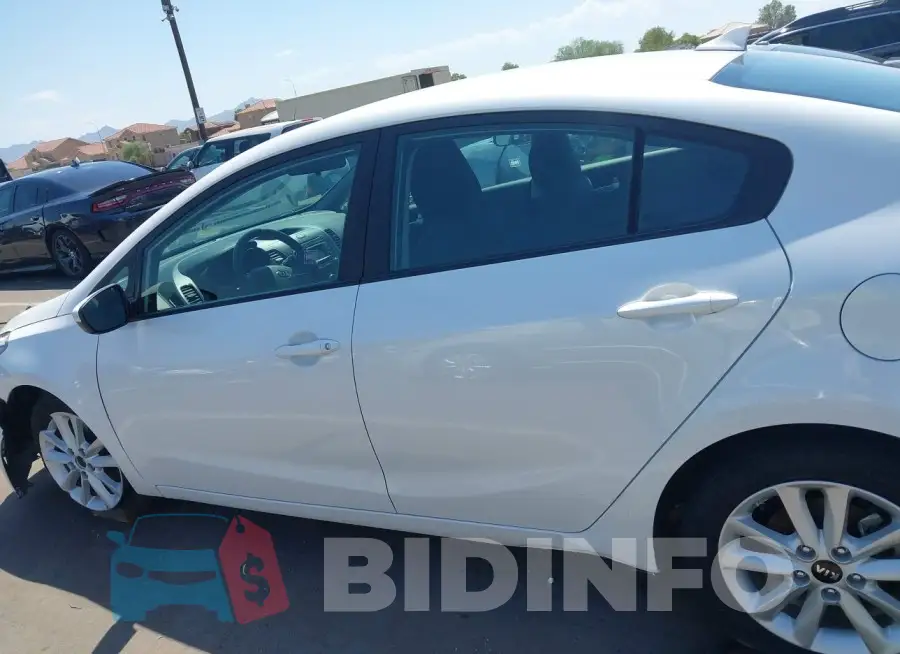 3KPFL4A70HE147426 Photo# 15