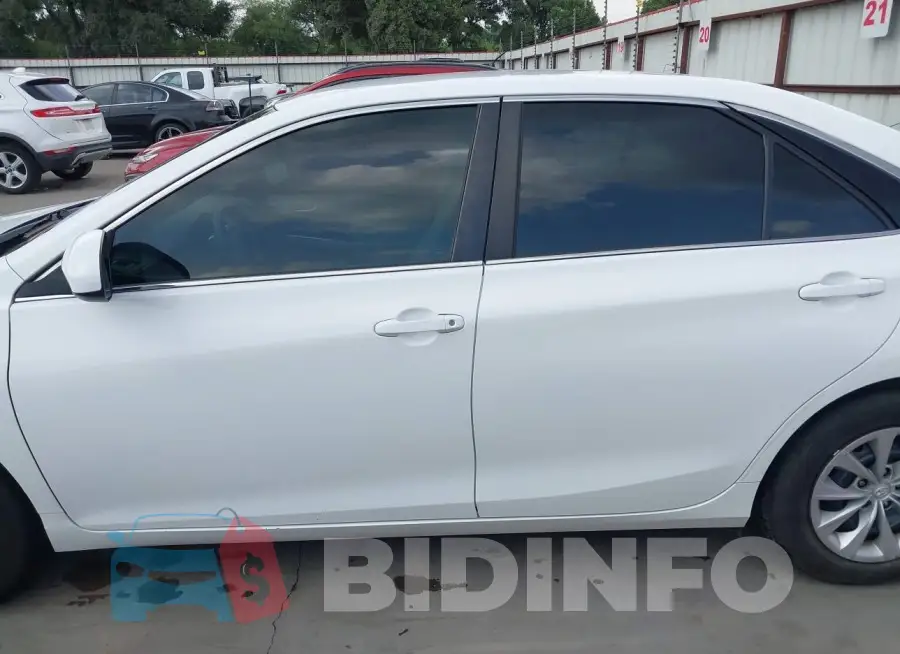 4T4BF1FK1GR518824 Photo# 14