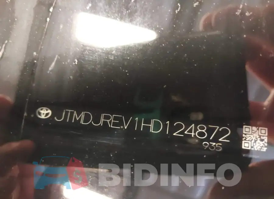 JTMDJREV1HD124872 Photo# 9