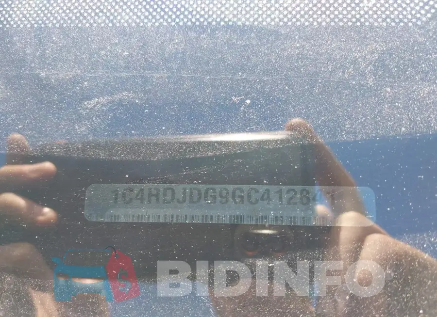 1C4RDJDG9GC412841 Photo# 9