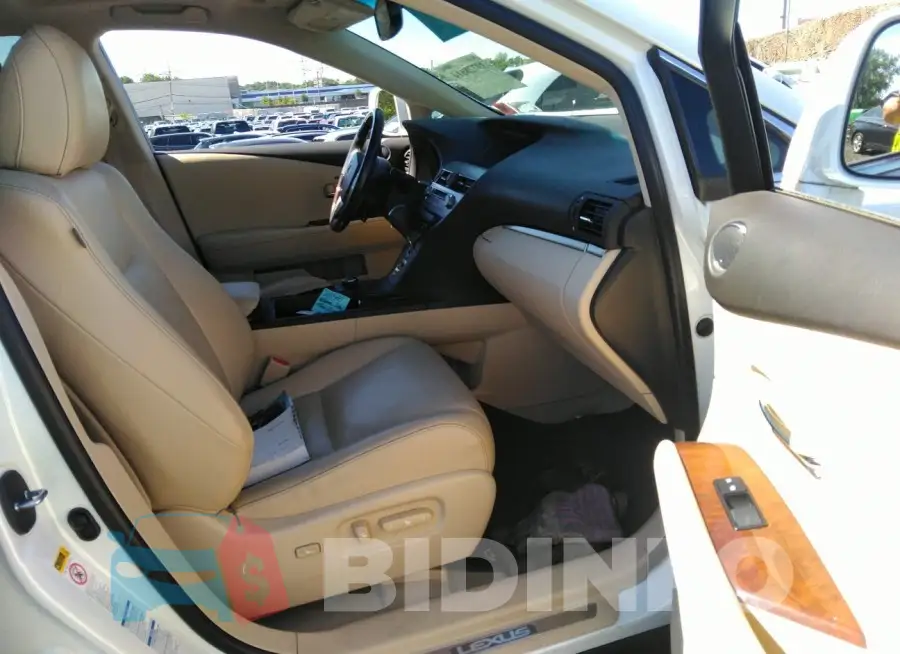 2T2BK1BA1FC343151 Photo# 5