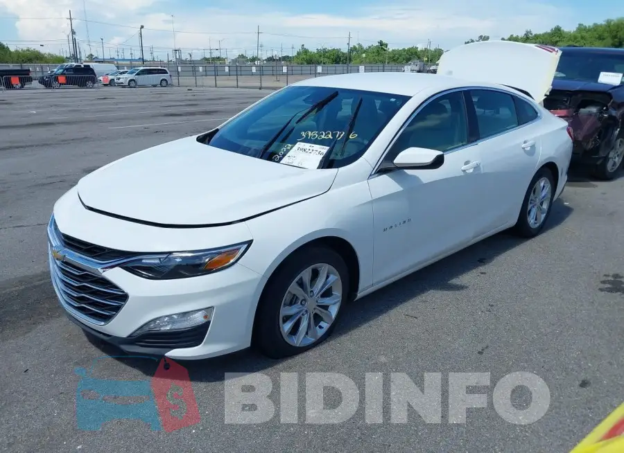 1G1ZD5ST2NF105233 Photo# 2