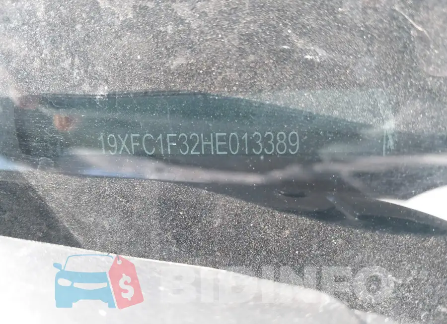 19XFC1F32HE013389 Photo# 9