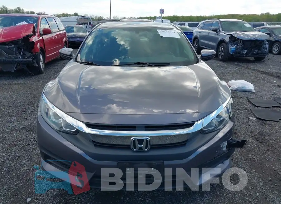 19XFC2F56HE220522 Photo# 12