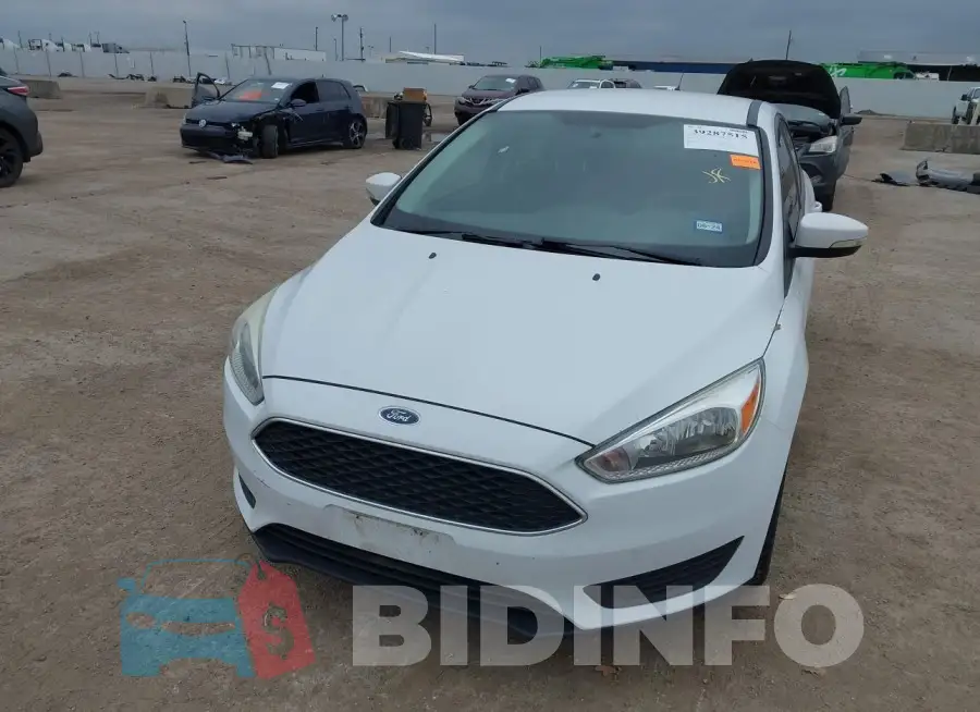 1FADP3F21GL387258 Photo# 6