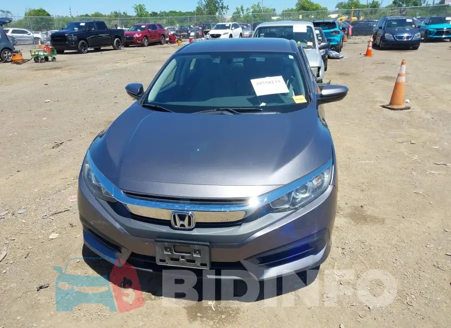 19XFC2F50GE044498 Photo# 12