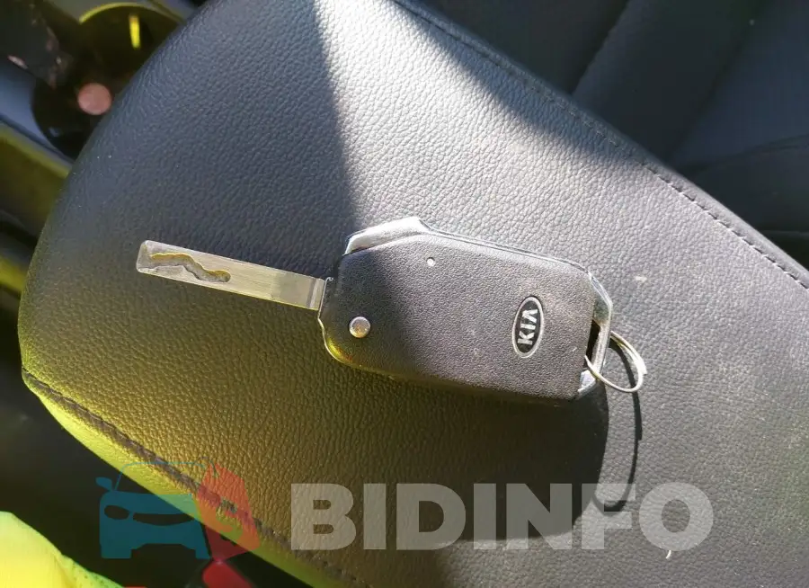 KNDJ23AUXM7144413 Photo# 11