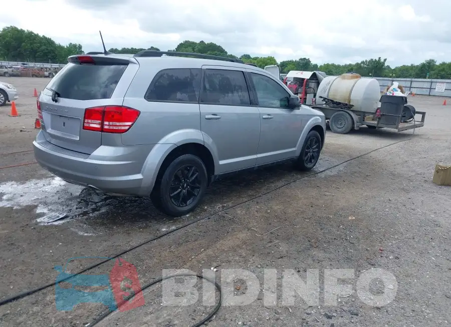 3C4PDCAB0LT274696 Photo# 4