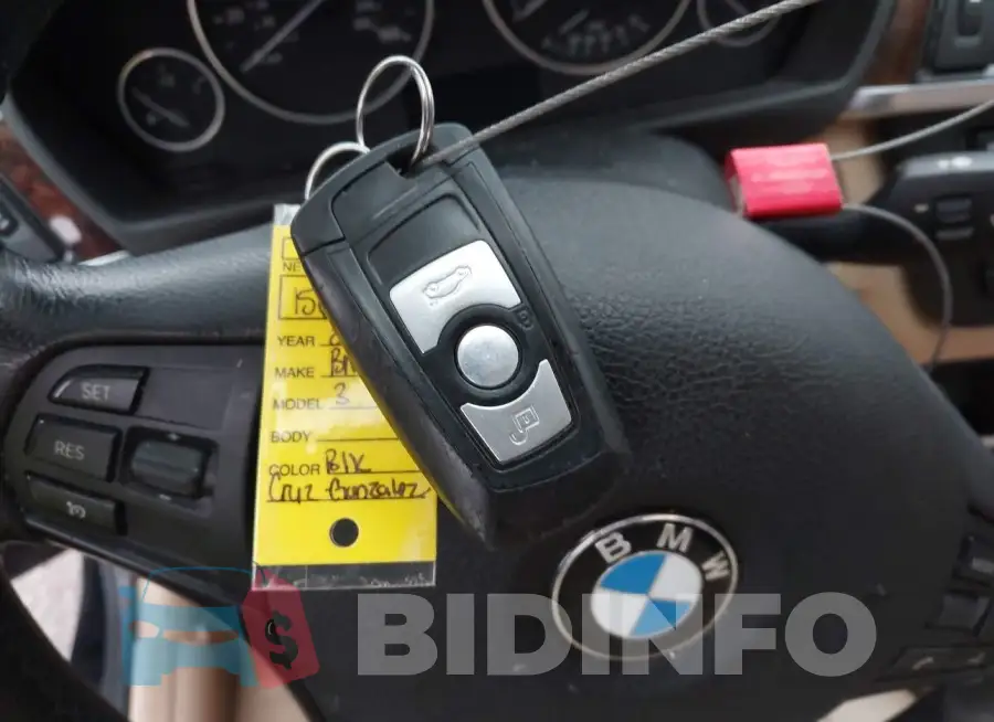 WBA3B1C58FK135967 Photo# 11