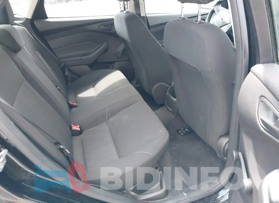 1FADP3E28HL223086 Photo# 8