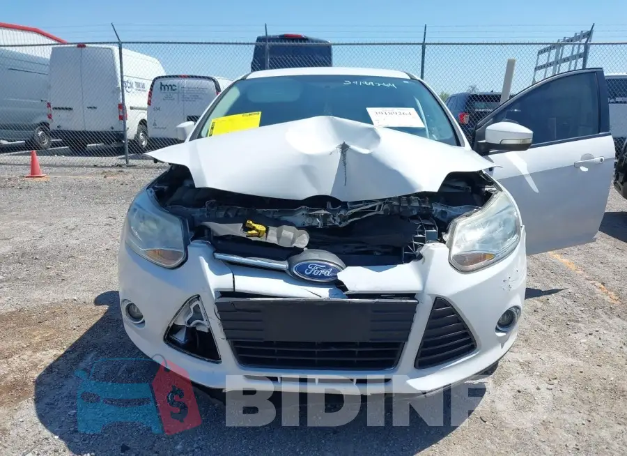 1FADP3F22EL163901 Photo# 6