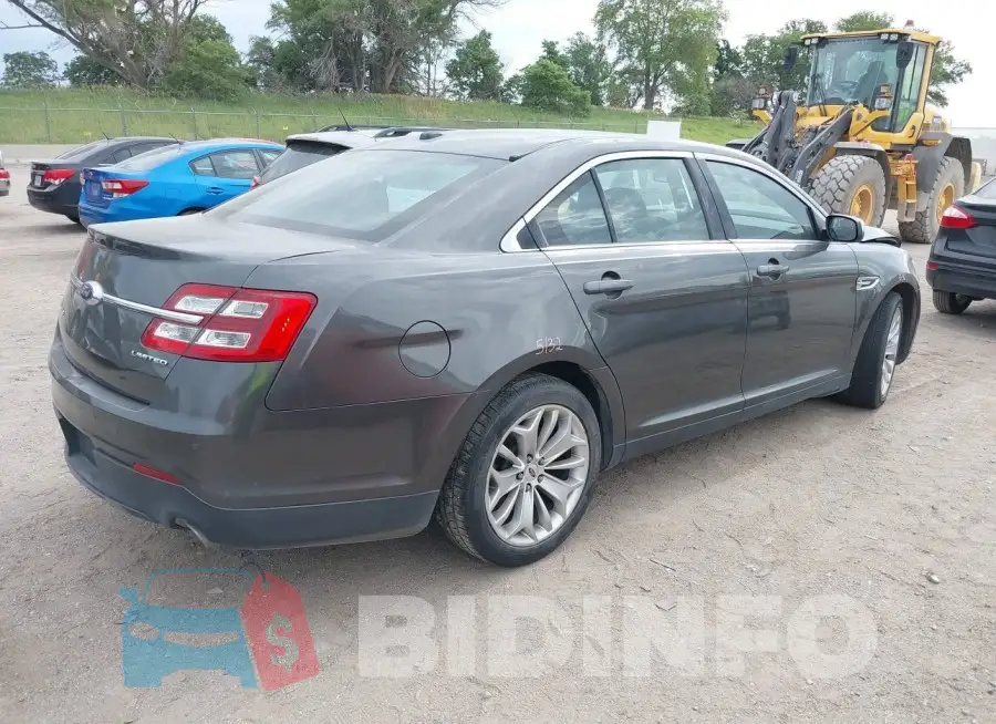 1FAHP2F87JG109562 Photo# 4